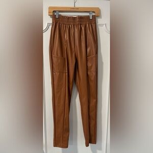 Privy Faux Leather Pleather Camel Beige Pants Elastic Waist & Pockets Size Small